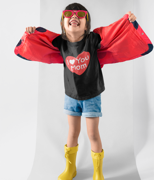 I Love Mom Printed Girls T-shirt